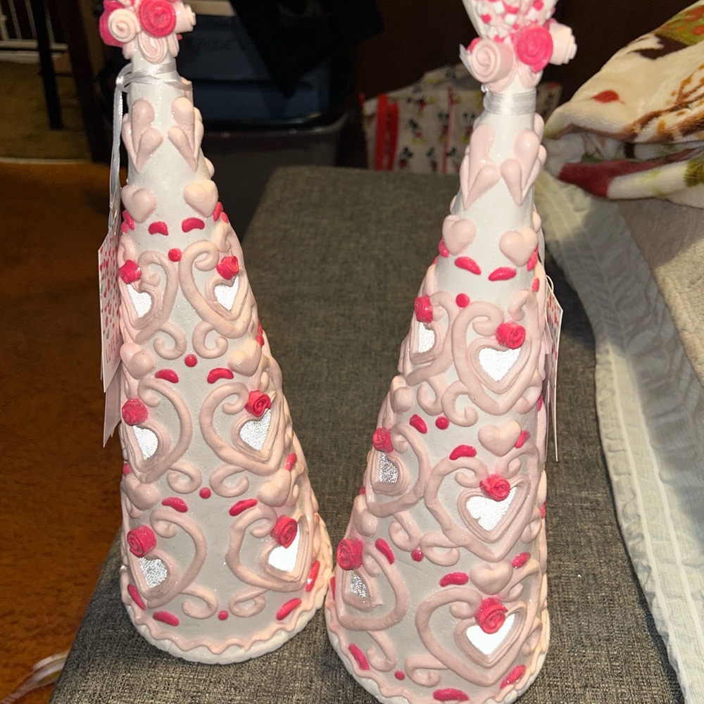 Cupcakes and cashmere Pink and White, Heart light up decor set